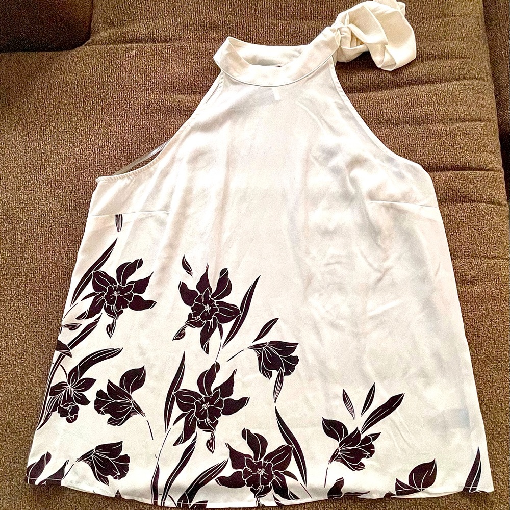 Worthington Halter Tie Neck Top